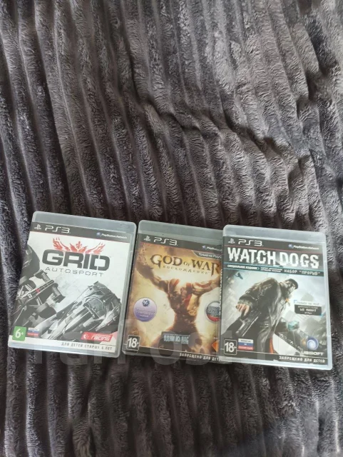 Sony PlayStation 3 Super Slim ����