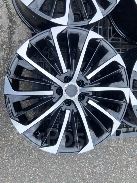 Replay B167. 7.5x18", 5x100, ET35, �� 73,1���. ����