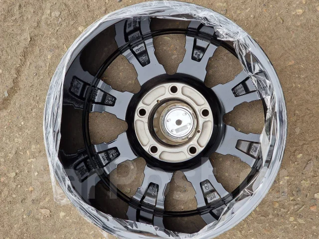 V-TEC. 8.0x18", 5x150, ET60, �� 110���. ����