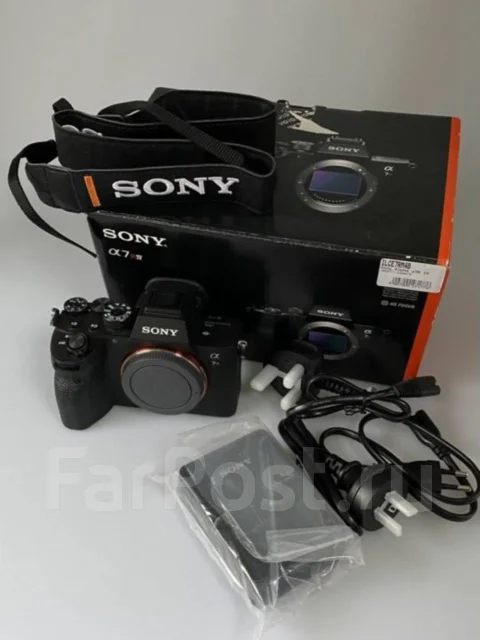Sony Alpha ILCE-7RM4 ����