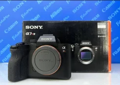 Sony Alpha ILCE-7RM4 ����