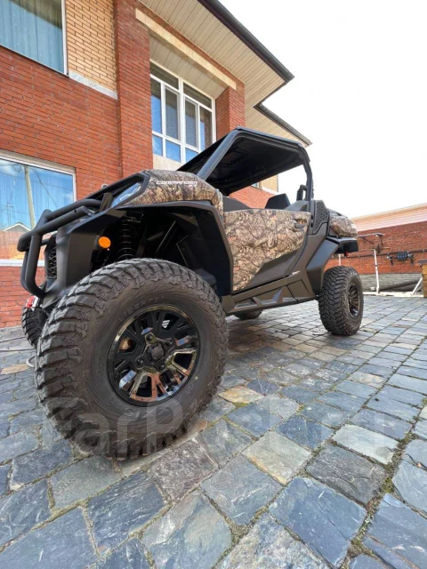 BRP Can-Am Commander 1000 XT. ��������, ��, ��� ������� ����