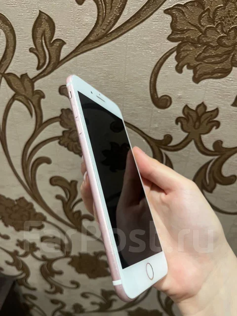 Apple iPhone 7 Plus. �/�, 32 ��, ������� ����