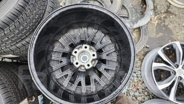 Dcenti. 8.0x18", 5x114.3, ET38, �� 73���. ����