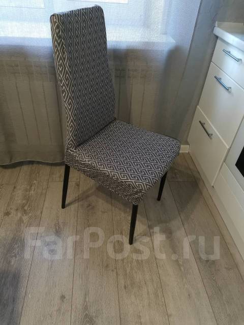 Чехлы на стулья, новый, в наличии. Цена: 300₽ во Владивостоке