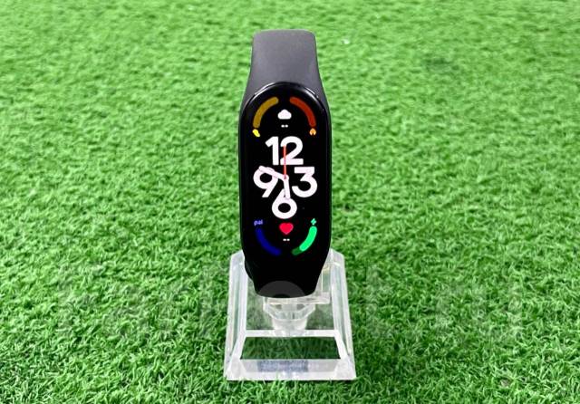 Фитнес-браслет Xiaomi Mi Smart Band 7, б/у, в наличии. Цена: 1 500₽ во ...