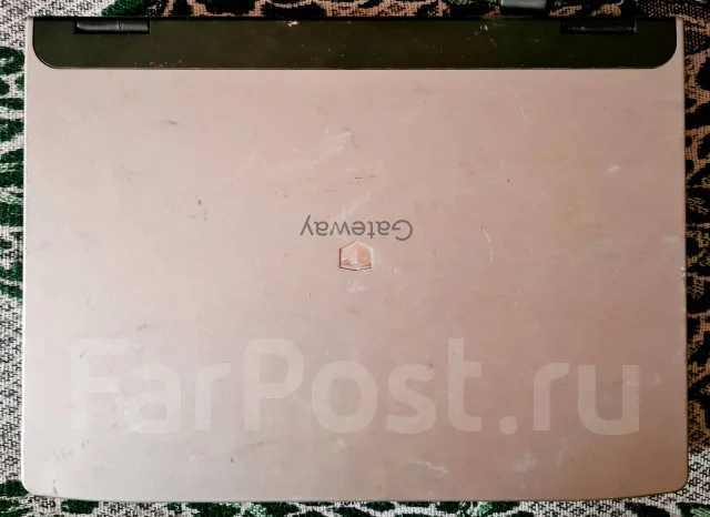Gateway. 15.6", 2����, ��� 1536 ��, ���� 100���, WiFi: 1, Bluetooth: 1, ����������� �� 1��. ����