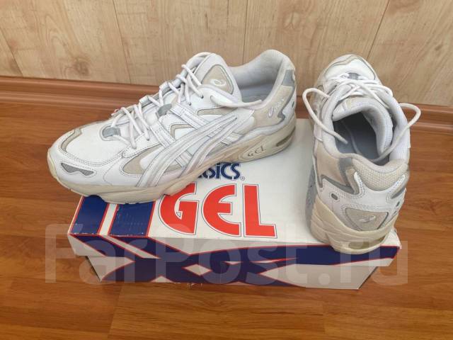 Asics gel kayano 5 white hotsell