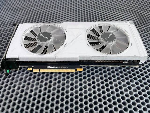 Видеокарта Galax GeForce® RTX 2080Ti White (1-Click OC) 11GB, б/у, в ...