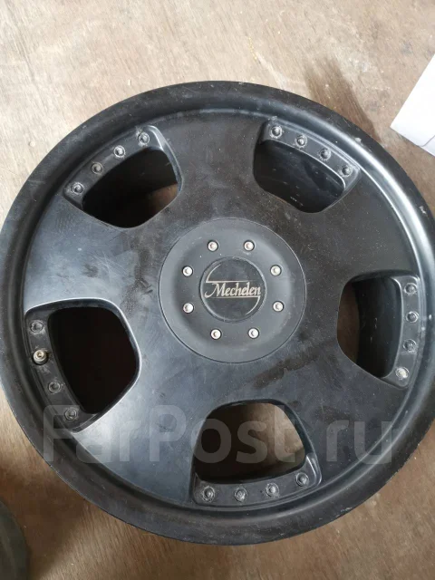 Mangels. 7.0x17", 5x114.3, ET52 ����