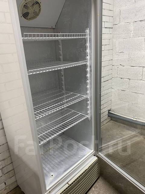 Витринный холодильник, б/у, в наличии. Цена: 27 000₽ во Владивостоке