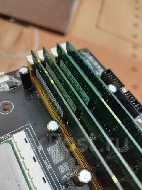 Socket AM2 ����