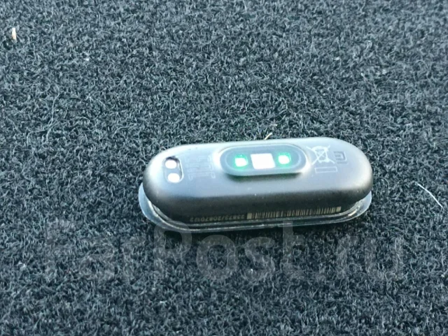 Xiaomi Mi Band 4 ����