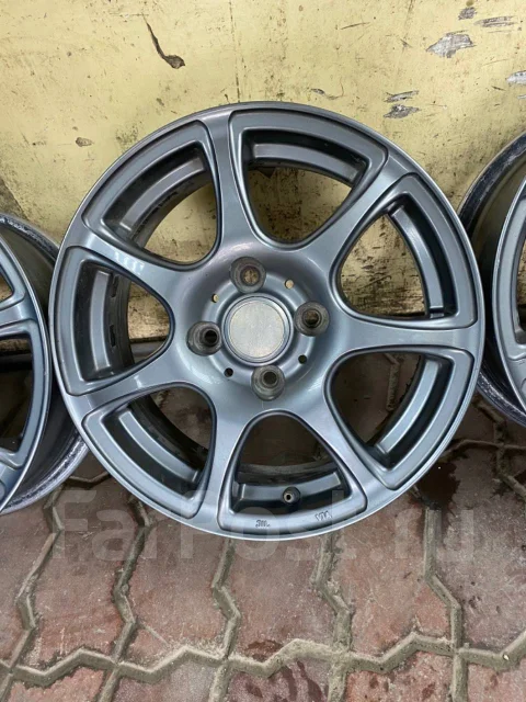Esprine. 5.5x14", 4x100, ET40 ����