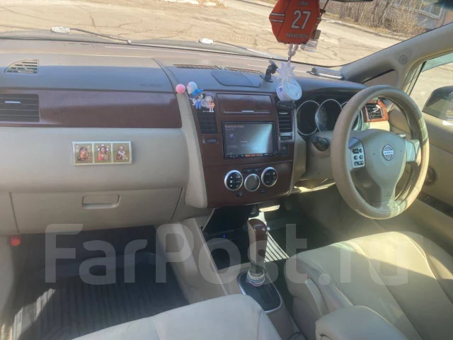 Nissan Tiida Latio. ��������, ��������, 1.5 (109��.�.), ������, 175 000����. �� ����