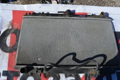 �������� �������� Nissan 214106J107 ����