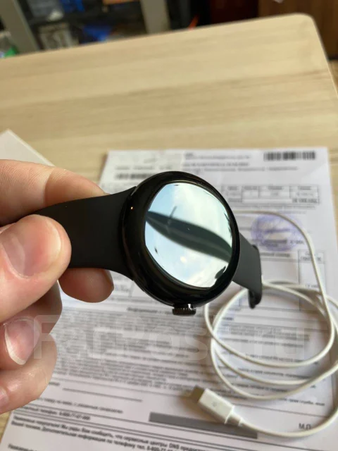 Google Pixel Watch. GPS, NFC, IP68 ����