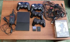 Sony PlayStation 2 Slim ����