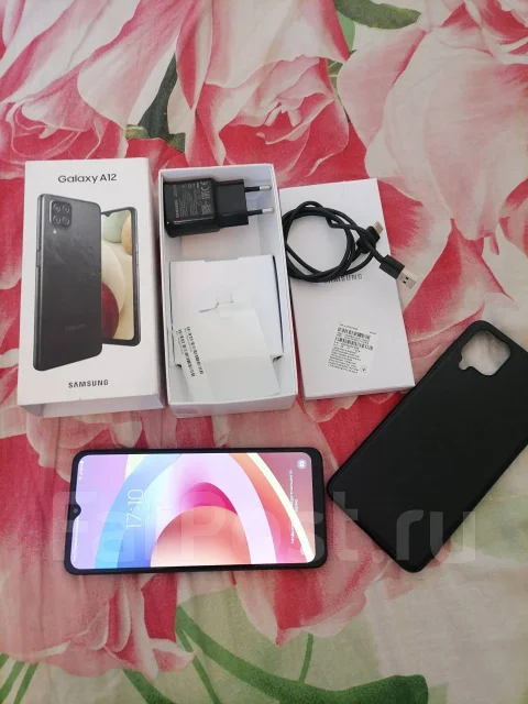 Samsung Galaxy A12. �����, 32 ��, ������, 4G LTE, Dual-SIM, NFC ����