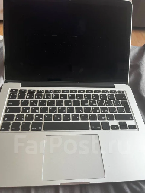 Apple MacBook Pro 13 2015 Early. 13.3", 2,7����, ��� 8 ��, ���� 121���, WiFi: 1, Bluetooth: 1, ����������� �� 4��. ����
