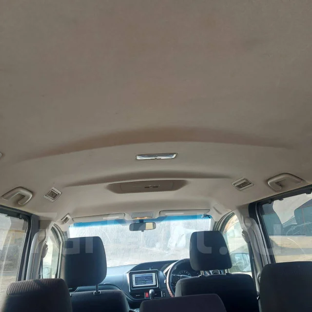 Toyota Noah. ��������, ��������, 2.0 (152��.�.), ������, 179 683����. �� ����