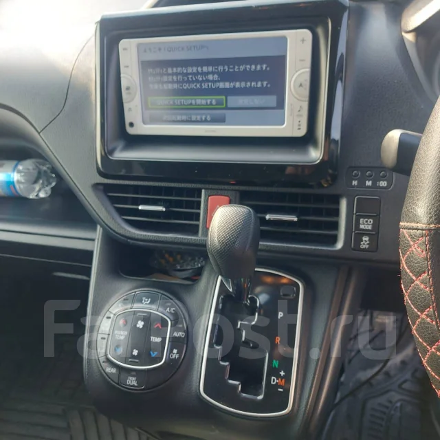 Toyota Noah. ��������, ��������, 2.0 (152��.�.), ������, 179 683����. �� ����