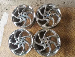 Lucky Star. 7.0x17", 5x114.3 ����