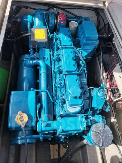 Yamaha FR-27. 1990 ���, ����� 9��., ��������� ������������, 200��.�., ������ ����