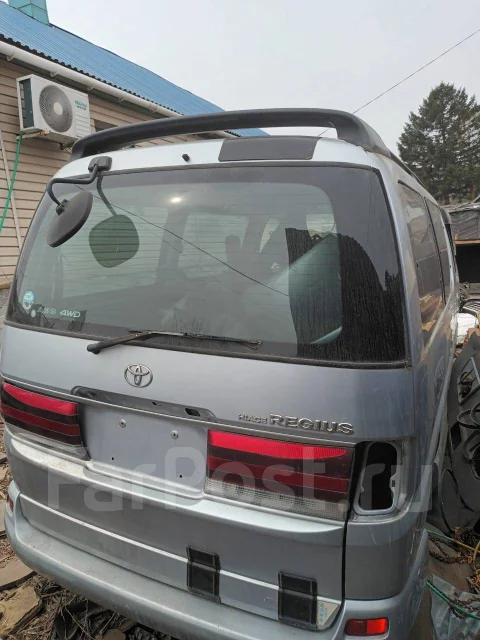 Toyota Hiace Regius ����