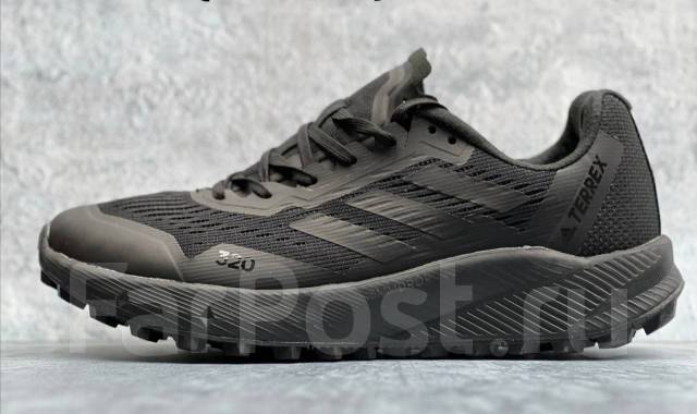 Adidas clearance terrex 44