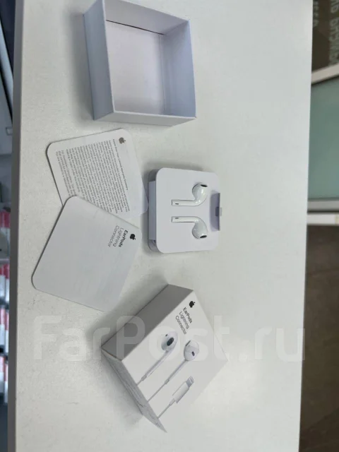 Apple EarPods ����