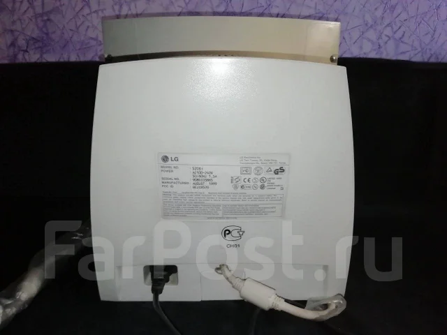 LG. 15", ���������� ��� (CRT) ����