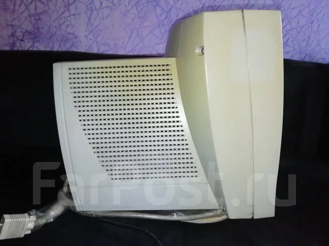 LG. 15", ���������� ��� (CRT) ����