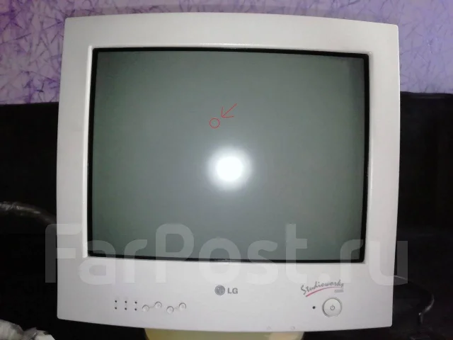 LG. 15", ���������� ��� (CRT) ����