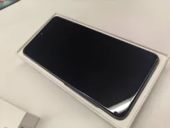 Samsung Galaxy S21 FE 5G. �����, 8 ��, �����, 3G, 4G LTE, 5G, NFC ����