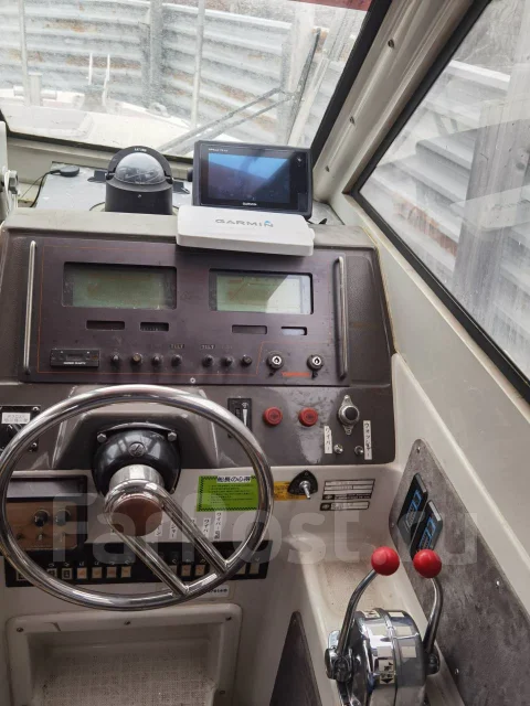 Yanmar. 1996 ���, ����� 8,5��., ��������� ������������, 240��.�., ������ ����