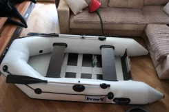 SibRiver Skiff-270S. ����� 2,7��., ��������� ���������, 5��.�. ����