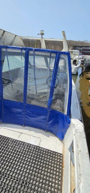 Nissan. 1984 ���, ����� 7��., ��������� ���������, 140��.�., ������ ����