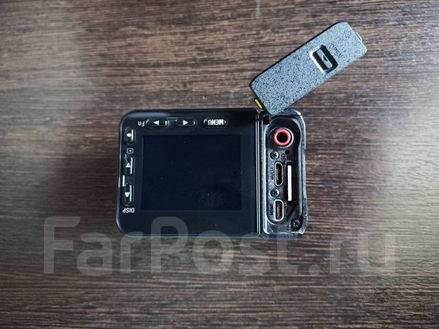 Sony DSC-RX0M2 ����