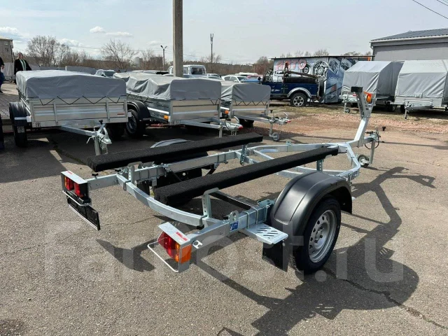 �������. �/�: 590���., �����: 750���. ����