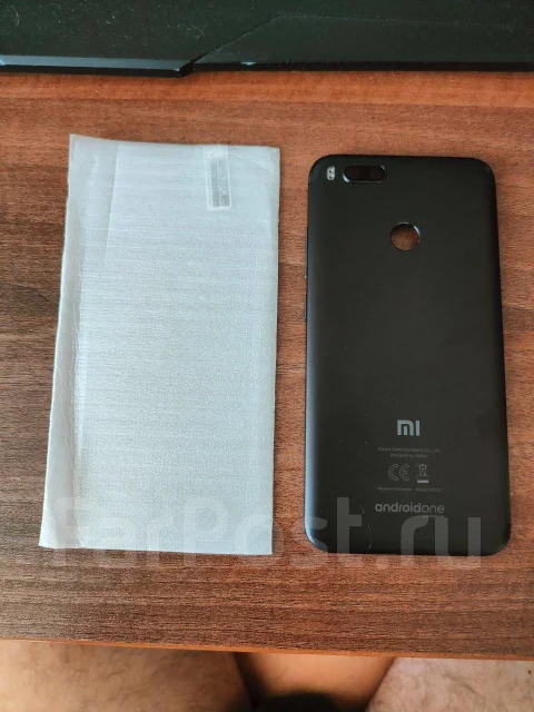 Xiaomi Mi A1. �/�, 64 ��, ����� ����