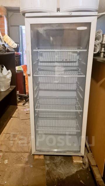 Холодильная витрина Бирюса, б/у, в наличии. Цена: 14 500₽ во Владивостоке
