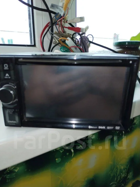 Clarion NX403 ����