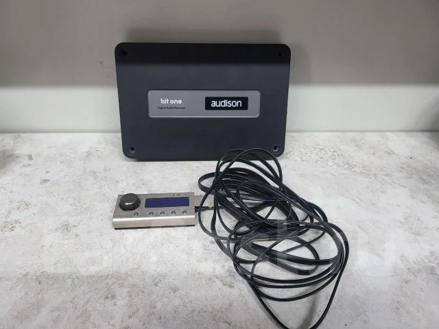 Audison Bit One 1 Цифровой аудио процессор, 8-канальный, б/у, в наличии ...