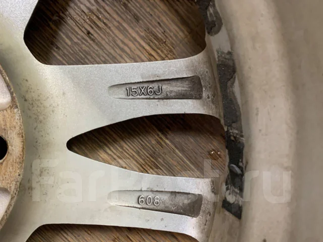 Toora. 6.0x15", 5x114.3, ET53 ����