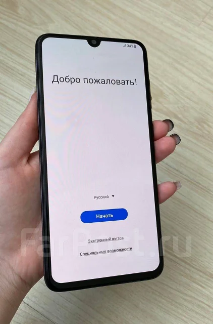 Samsung Galaxy A70. �/�, 128 ��, ������, 4G LTE ����