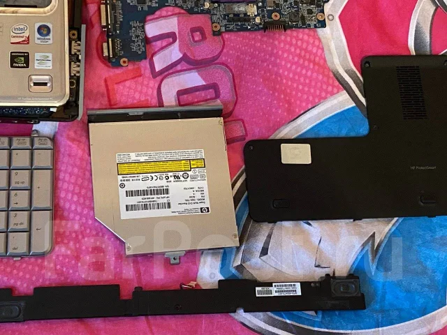 HP Pavilion 17. 17.3", WiFi: 1, Bluetooth: 1 ����