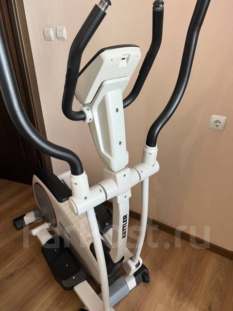 Продаётся тренажер элипсоид Kettler Rivo M, б/у, в наличии. Цена: 25 ...