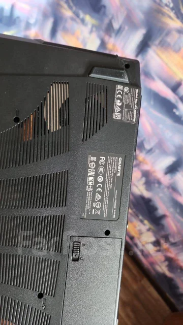 Gigabyte. ��� 16 ��, WiFi: 1, Bluetooth: 1 ����