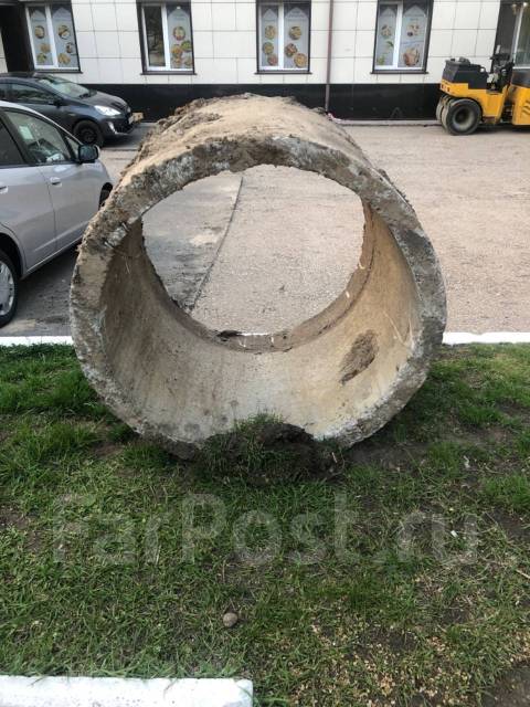 Продам кольцо бетонное 1 метр, в наличии. Цена: 2 000₽ в Уссурийске